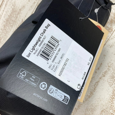 【L ブラック系】 Arcteryx ( アークテリクス ) アイオン ライトウェイト チョークバッグ Ion Lightweight Chalk Bag ブラック ナイロン バッグ ストレージ メッセンジャーバッグ クーリエバッグ ショルダーバッグ z - 【公式】2ndGEAR（セカンドギア）Webショップ【登山用品・アウトドア用品専門 買取販売店】