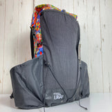 【S レッド系】 LiteAF（ライトエーエフ） プリンテッド ダイニーマ 20L カーブ フレームレス PRINTED DYNEEMA 20L CURVE FRAMELESS GROOVY BLOOMS バッグ ストレージ バックパック デイパック - 【公式】2ndGEAR（セカンドギア）Webショップ【登山用品・アウトドア用品専門 買取販売店】