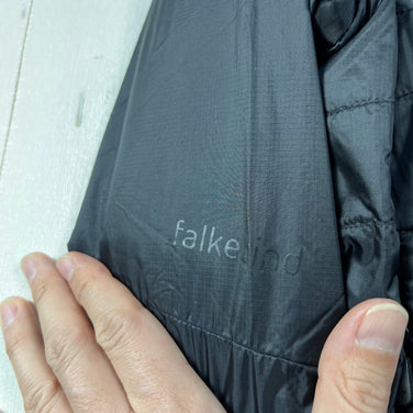 【Women's M ブラック系】 Norrona ( ノローナ ) フォルケティン サーモ40 フード ウィメンズ Falketind Thermo40 Hood W's 1820-24 7718 CAVIAR z00056079 7718 CAVIAR 化繊インサレ