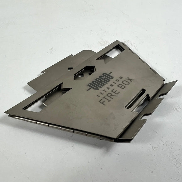 【OneSize シルバー系】 Vargo ( ヴァーゴ ) チタニウムファイヤーボックス（網なし） Titanium Fire Box (No Grill) T-319 z00056886  焚き火台 キャンピングギア
