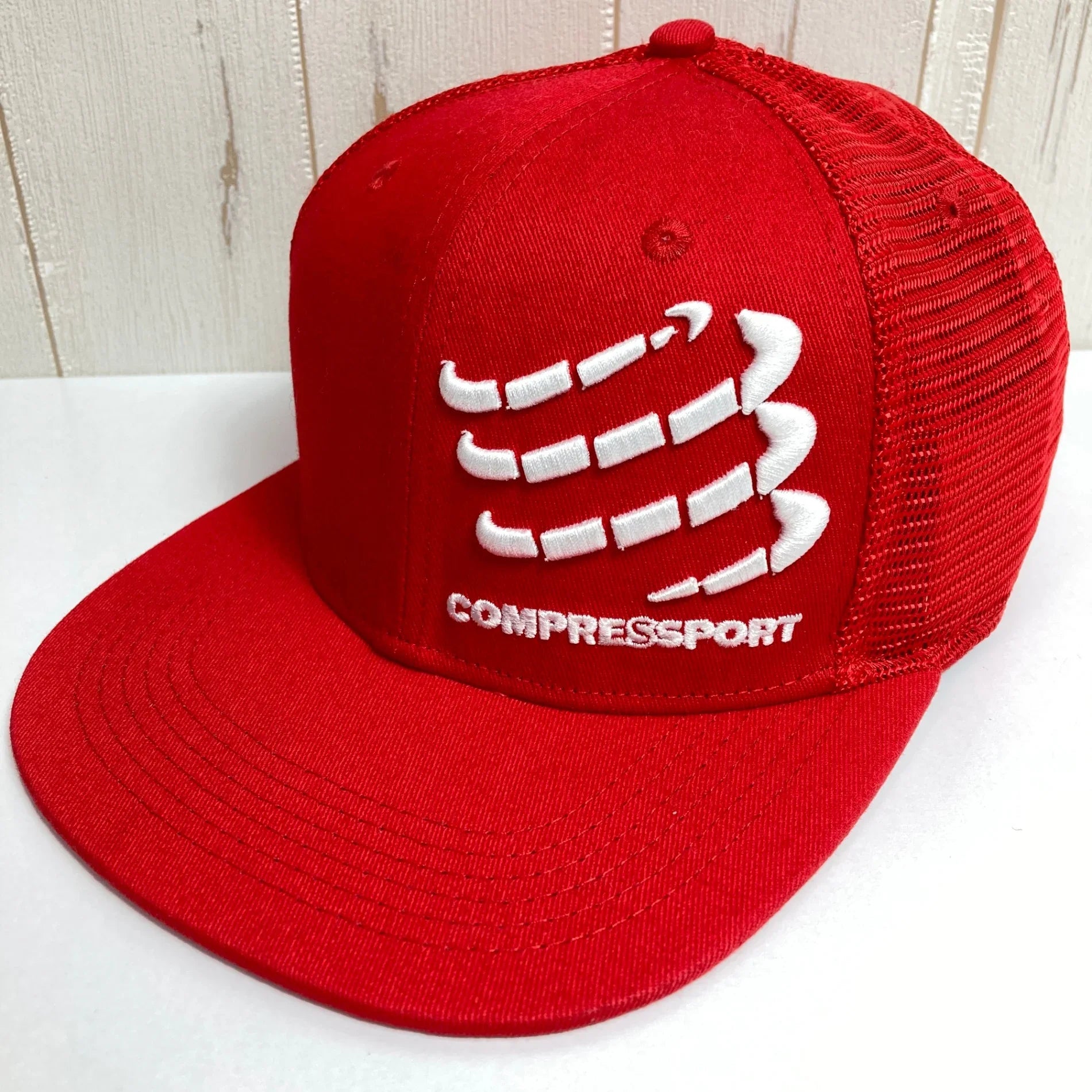 【OneSize レッド系】 Compressport ( コンプレスポーツ ) トラッカーキャップ Trucker cap コットン ウェア ウェア小物 ヘッドウェア キャップ z00052324 キャップ ヘッドウェア ウェア小物 ウェア - 【公式】2ndGEAR（セカンドギア）Webショップ【登山用品・アウトドア用品専門 買取販売店】