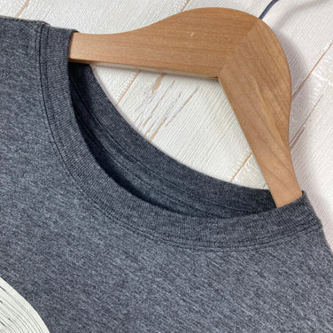 【Men's M グレー系】 2015 Patagonia ( パタゴニア ) フライング フィッシュ ティー Flying Fish Tee			 オーガニックコットン ウェア トップス インナー シャツ ショートスリーブTシャツ クルーネック コットン z00