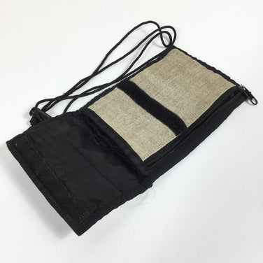 【OneSize ベージュ系】Manastash ( マナスタッシュ ) トラベラー ネック ウォレット ヘンプ製 生産終了モデル 入手困難 ショルダーバッグ バッグ ストレージ - 【公式】2ndGEAR（セカンドギア）Webショップ【登山用品・アウトドア用品専門 買取販売店】