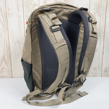 【OneSize ベージュ系】 Mystery Ranch ( ミステリーランチ ) ディストリクト 18 District 18 ナイロン バッグ ストレージ バックパック デイパック 容量【～29L】 z00051277 デイパック 容量【～29L】 バックパ - 【公式】2ndGEAR（セカンドギア）Webショップ【登山用品・アウトドア用品専門 買取販売店】