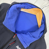 【Men's S ブラック系】 Millet ( ミレー ) トイ 3D インシュレーテッド ストレッチ フーディ TOI 3D INSULATED STRETCH HOODIE 化繊ダウン ウェア トップス アウター ジャケット 化繊インサレーション z00057