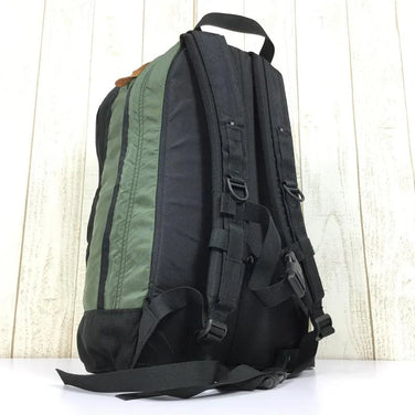 【OneSize グリーン系】 Gregory ( グレゴリー ) 90S ショルダーブレード Shoulder Blade 旧タグ 青タグ アメリカ製 入手困難 Grey デイパック 容量【～29L】 バックパック バッグ ストレージ - 【公式】2ndGEAR（セカンドギア）Webショップ【登山用品・アウトドア用品専門 買取販売店】
