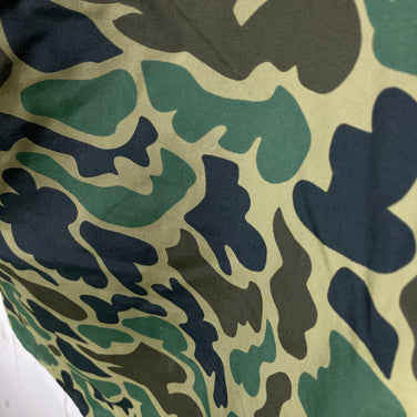 The North Face Scoop 夹克，男款 L 码，绿色。迷彩尼龙外套，硬壳夹克 (z00053870)。