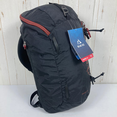 【OneSize ブラック系】 Blue Ice ( ブルーアイス ) スクアロウ 12L Squirrel 12L ナイロン バッグ ストレージ バックパック デイパック 容量【～29L】 z00055222  デイパック 容量【～29L】 バックパック バッグ