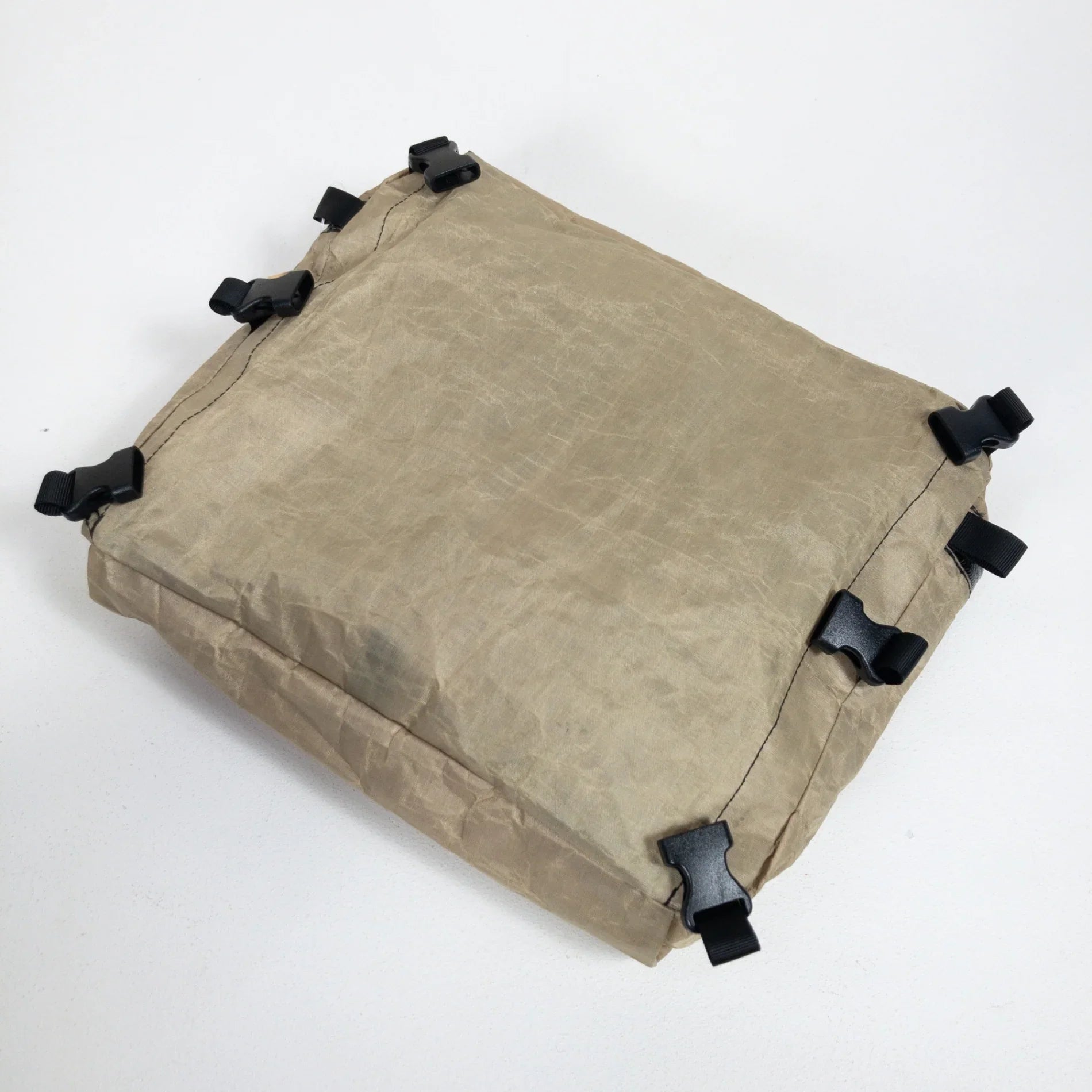 【OneSize ベージュ系】 c2010 Zpacks ( ゼットパックス ) マルチパック 4イン1　Multi Pack 4in1 タン 生産終了モデル 入手困難 旧タグ バッグ ストレージ 外付けポーチ DCF ( ダイニーマ・コンポジット・ファブリック / - 【公式】2ndGEAR（セカンドギア）Webショップ【登山用品・アウトドア用品専門 買取販売店】