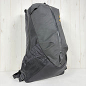 【OneSize ブラック系】 Arcteryx ( アークテリクス ) アロー 22 バックパック Arro 22 Backpack ナイロン バッグ ストレージ バックパック デイパック 容量【～29L】 z00054945  デイパック 容量【～29L】 バッ