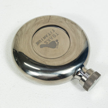 【OneSize グレー系】 Toaks ( トークス ) チタニウム ワイン フラスク 150ml Titanium Wine Flask 150ml クックウェア クッカー コッフェル z00051728 クッカー コッフェル クックウェア - 【公式】2ndGEAR（セカンドギア）Webショップ【登山用品・アウトドア用品専門 買取販売店】
