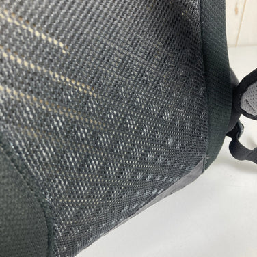 One Size Gray Gregory Inertia 18 Obsidian Black Nylon Storage Backpack/Daypack, Capacity up to 29L (z00055627)