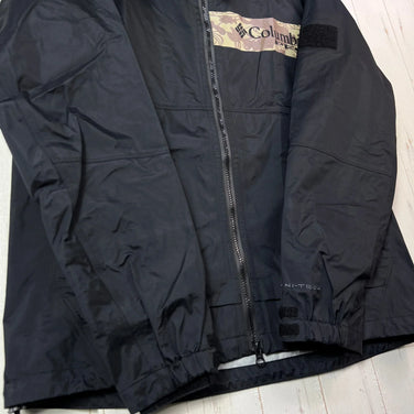 Columbia Cold Spider 3 Jacket (Men's, Size L, Black) - Discontinued and Hard to Find. This nylon outerwear jacket is a collaboration with pro angler Takumi Ito.