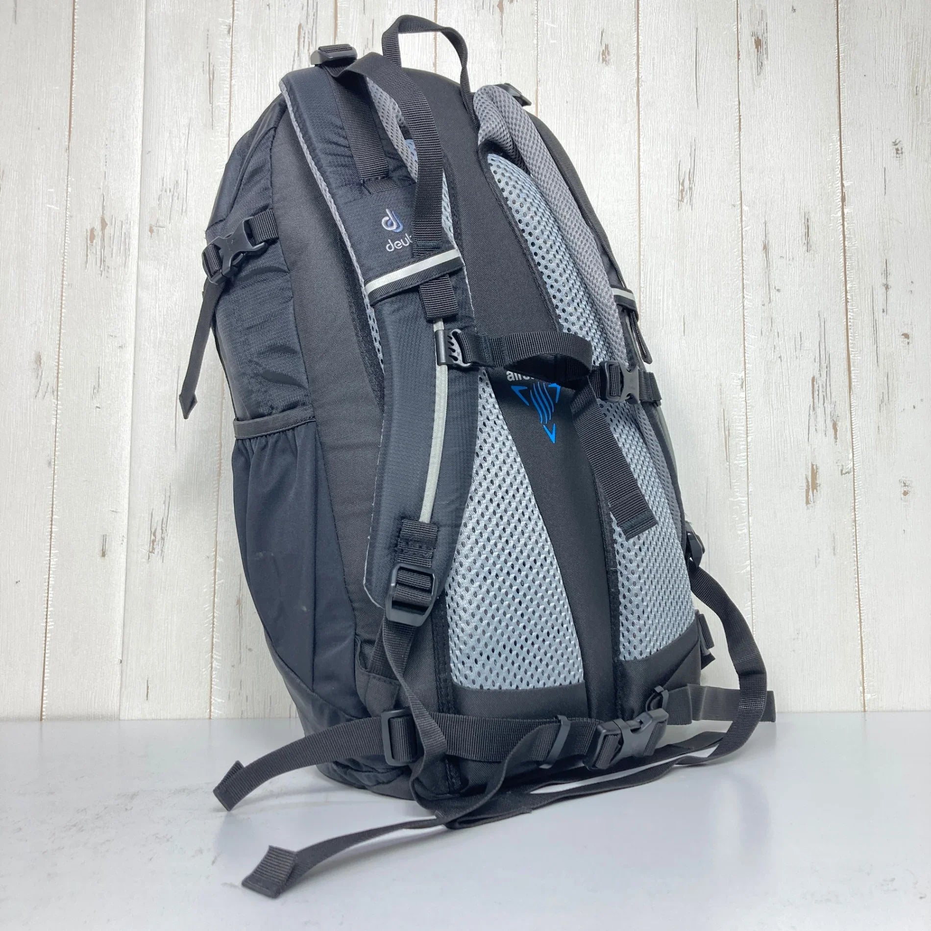 Unisex OneSize ブラック系】 Deuter ( ドイター ) スパイダー 25 