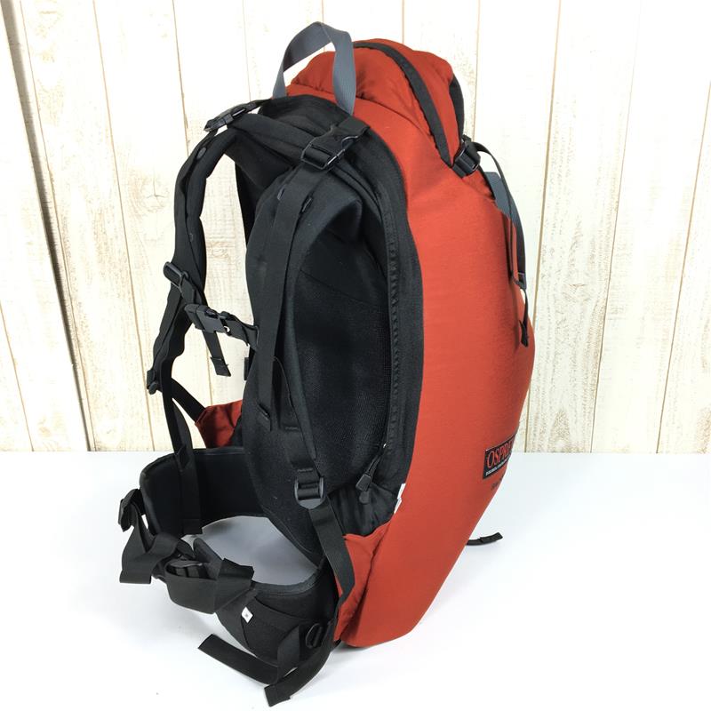 [Medium Red] Osprey Backside 42L Backpack Straight Jacket System Old Tag Made in USA Chile Discontinued Model Hard to Find Chili Capacity [30L-54L] Backpack Bag Straight