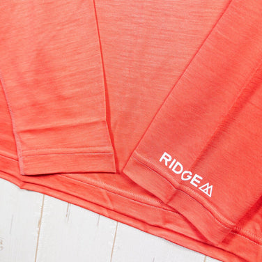 【Men's XL ピンク系】 Ridge Mountain Gear ( リッジマウンテンギア ) メリノ ベーシック ティー Merino Basic Tee Coral Red メリノウール ウェア トップス インナー シャツ ロングスリーブTシャツ クルーネ - 【公式】2ndGEAR（セカンドギア）Webショップ【登山用品・アウトドア用品専門 買取販売店】