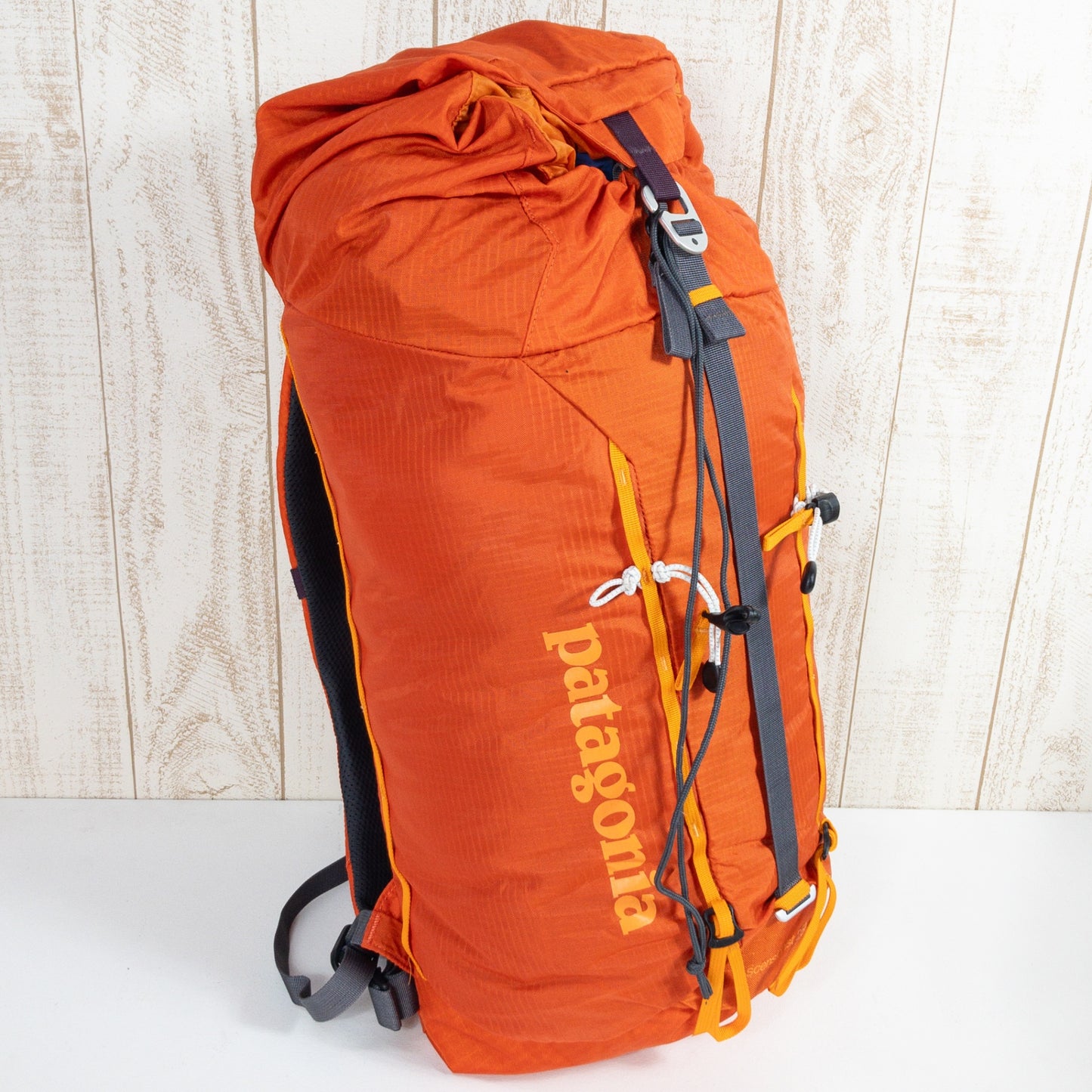 [OneSize Red] 巴塔哥尼亚 (Patagonia) Ascensionist Pack 25L Ascensionist Pack 25L Daypack 背包 47960 ETO 折衷橙色 Daypack 容量 [~29L] 背包