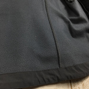 【Women's L ブラック系】 Haglofs ( ホグロフス ) ウルタ Q フード ソフトシェル Ulta Q Hood Soft Shell ゴアウィンドストッパー ジャケット フーディ International Women's ソフトシェル アウター ジ - 【公式】2ndGEAR（セカンドギア）Webショップ【登山用品・アウトドア用品専門 買取販売店】