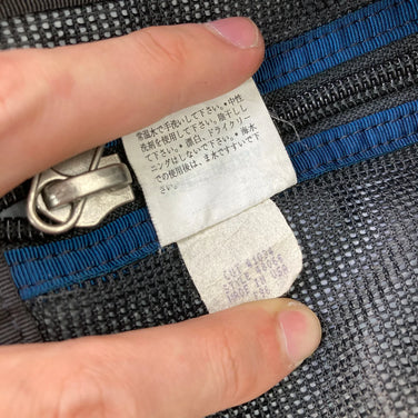 【OneSize ブラック系】 1996 Patagonia ( パタゴニア ) ブラック ホール バッグ Black Hole Bag Black 生産終了モデル 入手困難 ブラックラバータグ バッグ ストレージ ダッフルバッグ ボストンバッグ z00052412 - 【公式】2ndGEAR（セカンドギア）Webショップ【登山用品・アウトドア用品専門 買取販売店】