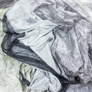 【OneSize グレー系】 Tarptent ( タープテント ) ノッチ Li Notch Li ウルトラライト UL キャンピングギア テント 山岳テント DCF ( ダイニーマ・コンポジット・ファブリック / キューベンファイバー ) z00053039