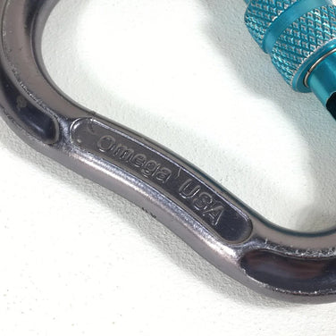 【OneSize ブルー系】 Omega Pacific ( オメガ パシフィック ) ツイストロックカラビナ メーカー消滅 入手困難 ロッククライミングギア - 【公式】2ndGEAR（セカンドギア）Webショップ【登山用品・アウトドア用品専門 買取販売店】