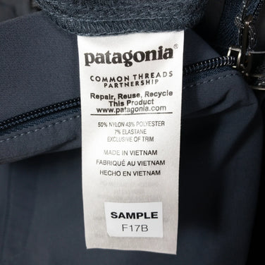 【Men's M ネイビー系】 Patagonia ( パタゴニア ) スノー ドリフター パンツ Snow Drifter Pants ナイロン 30275 International Men's SMDB ソフトシェル ロングパンツ ボトムス ウェア - 【公式】2ndGEAR（セカンドギア）Webショップ【登山用品・アウトドア用品専門 買取販売店】