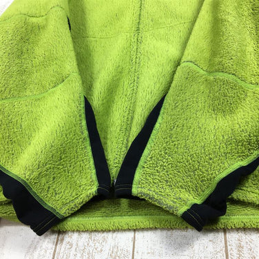 【Men's M グリーン系】 Patagonia ( パタゴニア ) R2 ジャケット R2 Jacket フリース ジャケット レギュレーター 欧州限定カラー アシッド×クラシックネイビー ポルトガル製 入手困難 25130E International Men - 【公式】2ndGEAR（セカンドギア）Webショップ【登山用品・アウトドア用品専門 買取販売店】