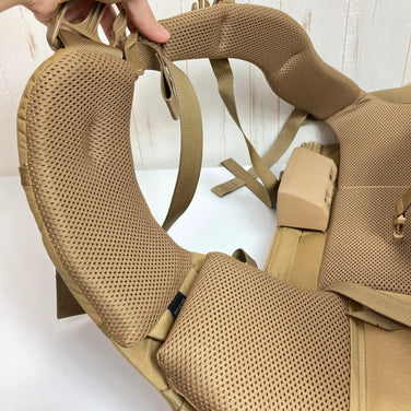 均码米色Mystery Ranch Coyote Road Sling尼龙收纳背包，容量55L-79L（z00052721）