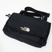 【OneSize ブラック系】 The North Face ( ザ・ノースフェイス ) フロントアクセサリーポケット Front Acc Pocket NM91215 ショルダーバッグ バッグ ストレージ - 【公式】2ndGEAR（セカンドギア）Webショップ【登山用品・アウトドア用品専門 買取販売店】