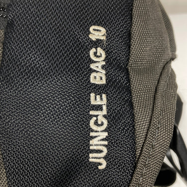 【OneSize グレー系】 Jackwolfskin ( ジャックウルフスキン ) ジャングル バッグ 10 Jungle Bag 10 ポリエステル バッグ ストレージ ショルダーバッグ z00059287  ショルダーバッグ バッグ ストレージ