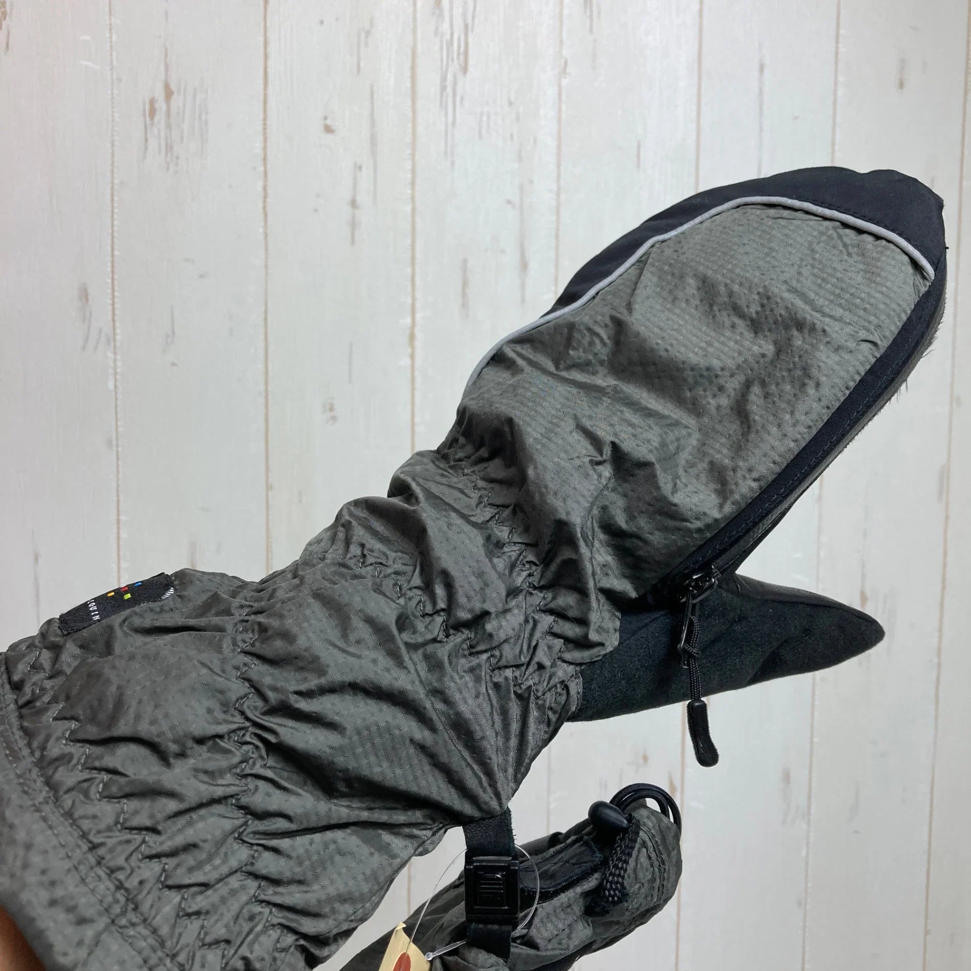 【Unisex L グレー系】 Axesquin ( アクシーズクイン ) フィンガー スルー ミトン ナイロン ウェア ウェア小物 グローブ 手袋 z00050490 グローブ 手袋 ウェア小物 ウェア - 【公式】2ndGEAR（セカンドギア）Webショップ【登山用品・アウトドア用品専門 買取販売店】