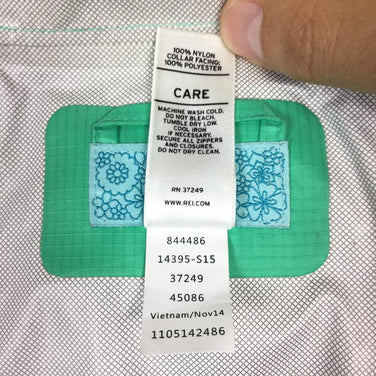 【Girl's M グリーン系】 Rei ( アールイーアイ ) ガールズ レインジャケット 2.5L 防水透湿 14395 International Girl's レインシェル アウター ジャケット トップス ウェア - 【公式】2ndGEAR（セカンドギア）Webショップ【登山用品・アウトドア用品専門 買取販売店】