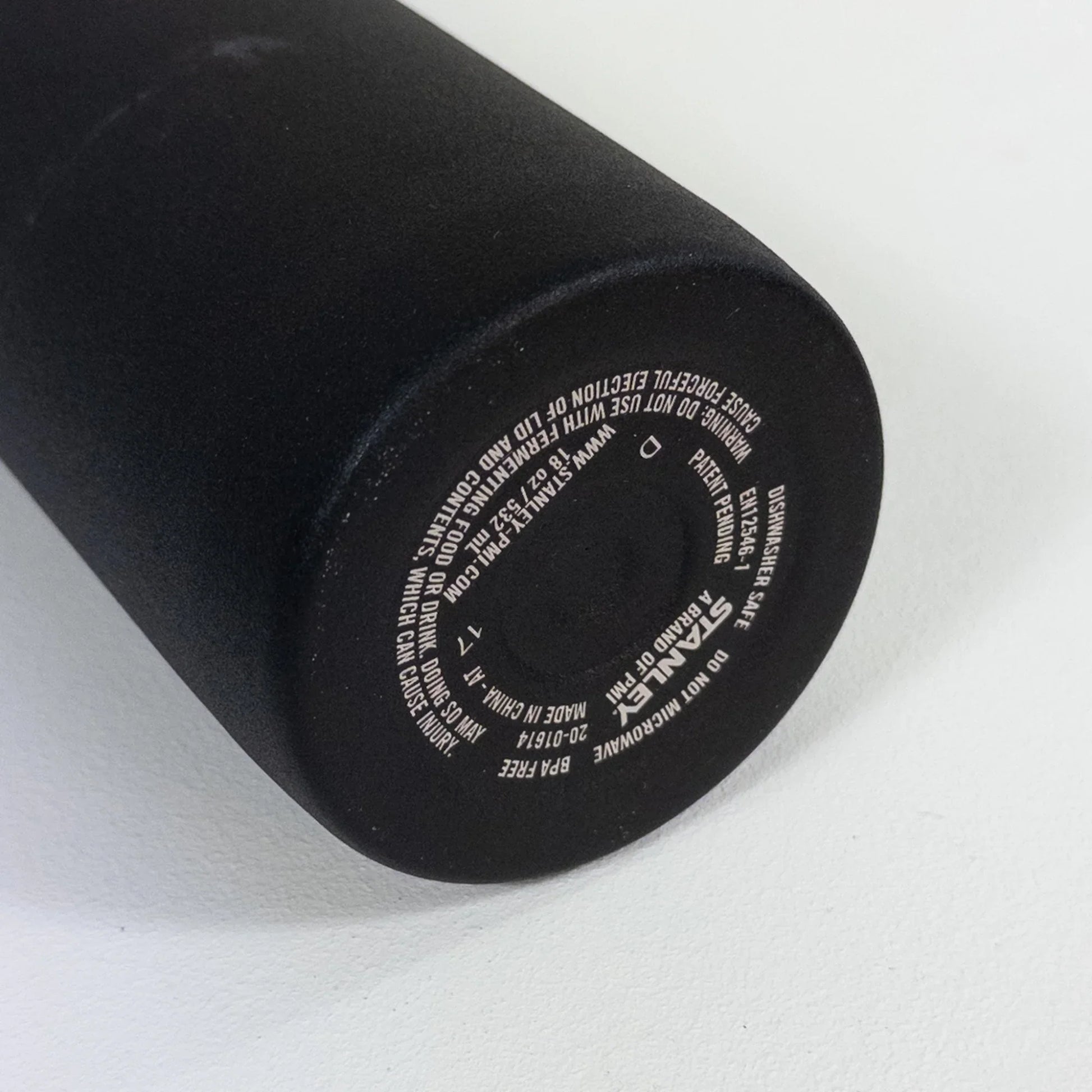 【OneSize ブラック系】 Stanley ( スタンレー ) マスターシリーズ 真空ボトル 532ｍl ハイドレーションイクイップメント 断熱ボトル z00051415 断熱ボトル ハイドレーションイクイップメント - 【公式】2ndGEAR（セカンドギア）Webショップ【登山用品・アウトドア用品専門 買取販売店】