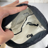 【OneSize ブラック系】 Granite Gear ( グラナイトギア ) ハイカー サチェル ナイロン バッグ ストレージ サコッシュポーチ z00059534  サコッシュポーチ バッグ ストレージ