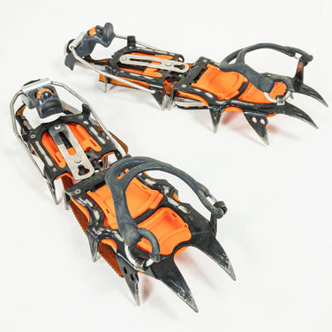 【OneSize オレンジ系】 Petzl ( ペツル ) バサック Vasak セミワンタッチアイゼン ウィンターギア クランポン アイゼン z00050956 クランポン アイゼン ウィンターギア - 【公式】2ndGEAR（セカンドギア）Webショップ【登山用品・アウトドア用品専門 買取販売店】