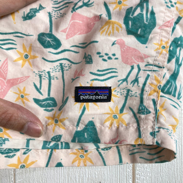 【Baby's 2T ベージュ系】 2020 Patagonia ( パタゴニア ) ベビー バギーズ ショーツ Baby Baggies Shorts BILP ナイロン ウェア ボトムス ショーツ ショートパンツ  z00058084 BILP  ショーツ ショート