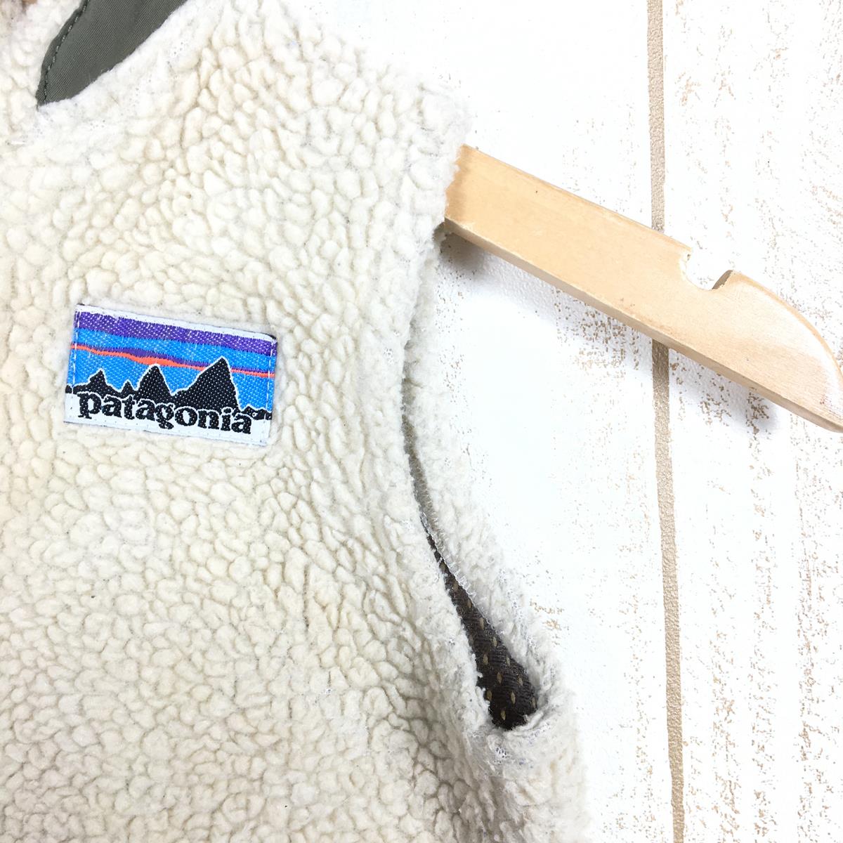 【Baby's 24M アイボリー系】 Patagonia ( パタゴニア ) ベビー レトロ ベスト Baby Retro Vest パイル フリース デカタグ 初期タグ 復刻 生産終了モデル 入手困難 61010 International Baby's NWM Nat