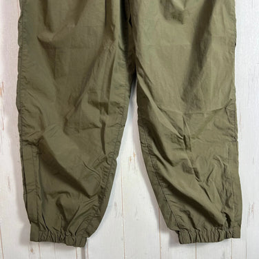 男女通用 3 绿色 Mannenrou Micro Rip Nylon Harvest Trainer，尼龙裤，长裤 (z00054002)。