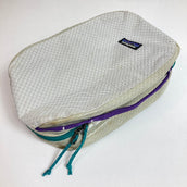 [One Size Green] 2017 Patagonia Black Hole Cube Medium 6L Polyester Storage Packing Sack Stuff Sack with Inner Pouch (z0005)