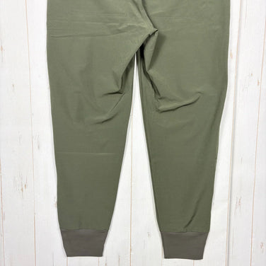 2022 Patagonia Happy Hike Studio 女款小号长裤，绿色。涤纶软壳裤 (z00055691)。