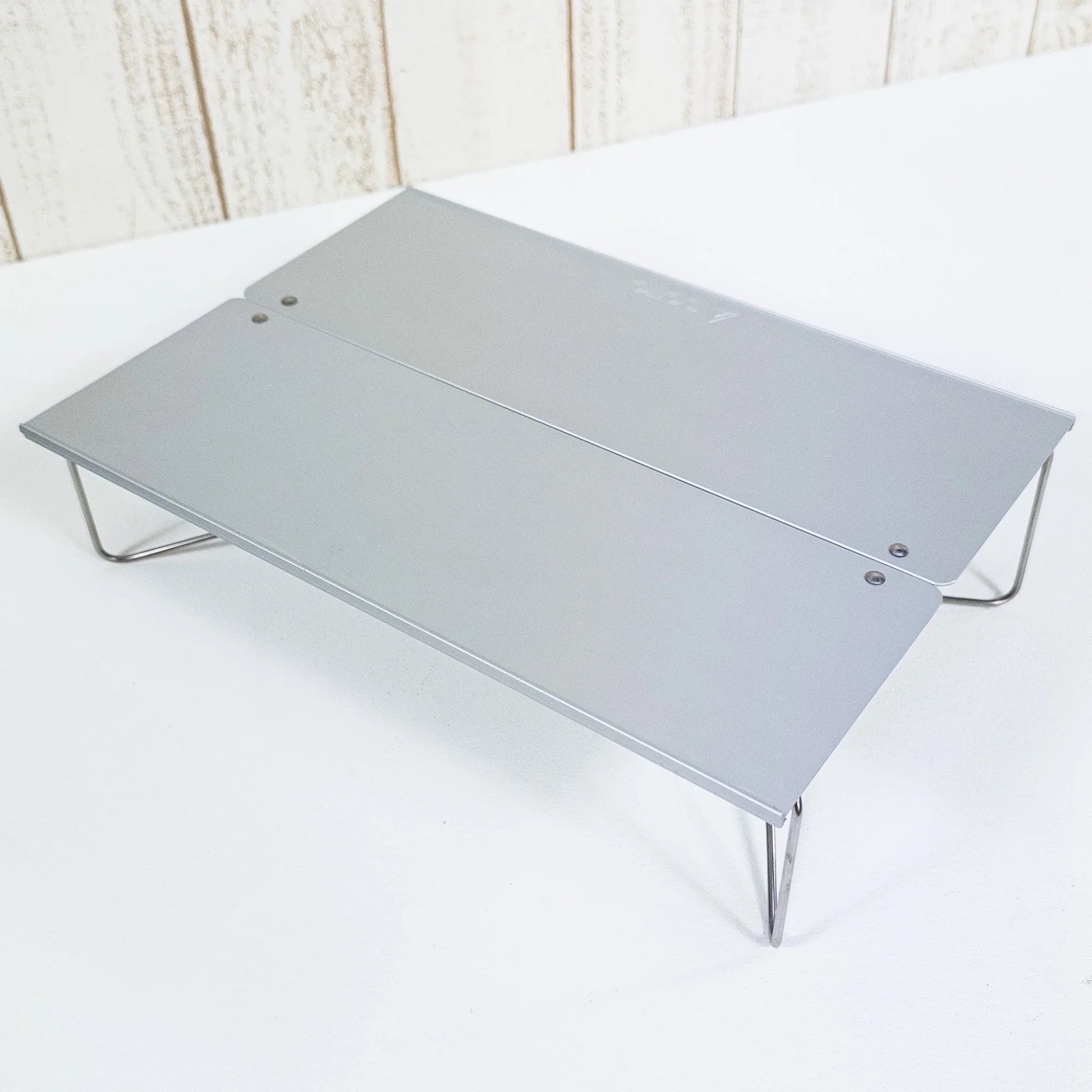 【OneSize シルバー系】 Soto ( ソト ) フィールドホッパー キャンピングギア キャンピングファニチャー テーブル z00051408 テーブル キャンピングファニチャー キャンピングギア - 【公式】2ndGEAR（セカンドギア）Webショップ【登山用品・アウトドア用品専門 買取販売店】