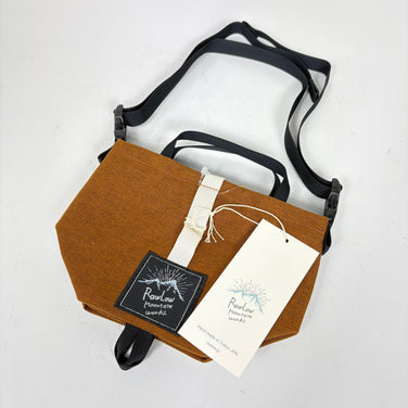 【OneSize ブラウン系】 Rawlow Mountain Works ( ロウロウマウンテンワークス ) チビチビ トート Tibi Tibi Tote ナイロン バッグ ストレージ サコッシュポーチ z00056717  サコッシュポーチ バッグ ストレージ