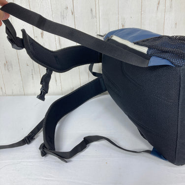 【Unisex OneSize ネイビー系】 Helly Hansen ( ヘリーハンセン ) アーケル デイパック Aker Day Pack DN ( ディープネイビー ) 22L 600Dポリエステル PCスリーブ ポリエステル バッグ ストレージ バックパック デイパック
