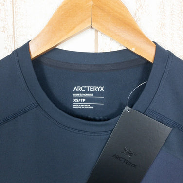 【Men's XS ネイビー系】 Arcteryx ( アークテリクス ) ロー LT クルーネック Rho LT Crew Neck ポリエステル X000007460 International Men's ブラックサファイア | Black Sapphire 化 - 【公式】2ndGEAR（セカンドギア）Webショップ【登山用品・アウトドア用品専門 買取販売店】