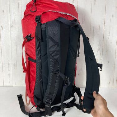【Unisex S/M レッド系】 Mountain Hardwear ( マウンテンハードウェア ) スクランブラー 35 バックパック Scrambler 35 Backpack X-Pac VX21 ナイロン バッグ ストレージ バックパック 容量【30L～54L