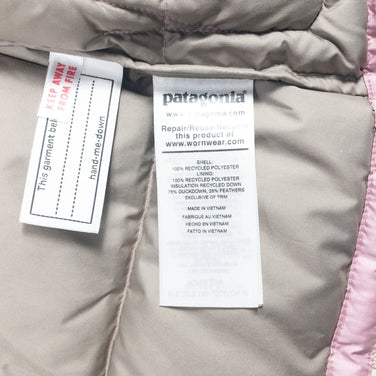 【Baby's 4T ピンク系】 Patagonia ( パタゴニア ) ベビー ビビー ダウン ベスト Baby Bivy Down Vest ダウン 61375 International Baby's アーティファクトピンク | Artifact Pink | - 【公式】2ndGEAR（セカンドギア）Webショップ【登山用品・アウトドア用品専門 買取販売店】