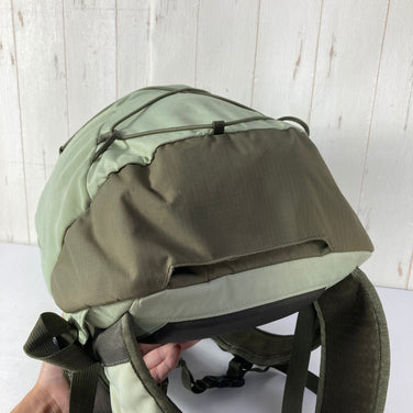 【Unisex OneSize グリーン系】 2023 Patagonia ( パタゴニア ) テラヴィア パック 22L Terravia Pack 22L SLVG / Salvia Green レインカバー付属 給水パック対応 ナイロン バッグ ストレージ バックパック デ