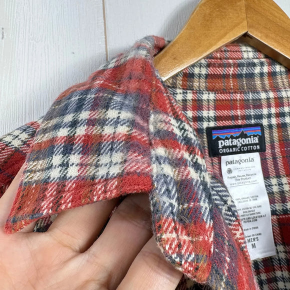 【Men's M レッド系】 2011 Patagonia ( パタゴニア ) ロングスリーブ フィヨルド フランネル シャツ Long-Sleeved Fjord Flannel Shirt CYO オーガニックコットン100% 厚手フランネル オーガニックコッ