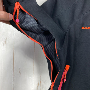 Mammut Ultimate Westgrat 女款夹克，小号，黑色。Eiger Extreme 系列涤纶软壳夹克。