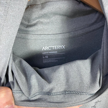 男式大号灰色 Arcteryx Remige 连帽衫（已停产，难以找到）涤纶上衣/内衬/合成连帽衫（z00053786）